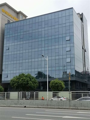 全隐框玻璃幕墙工程 中东幕墙的典范与实践